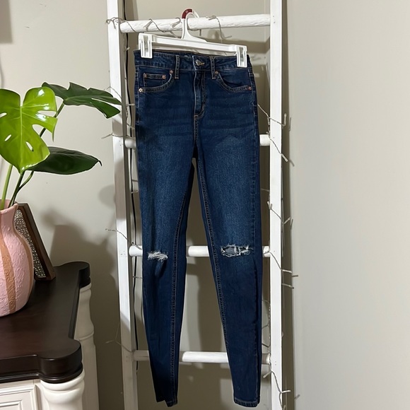 Wild fable ripped skinny jeans - Picture 3 of 5